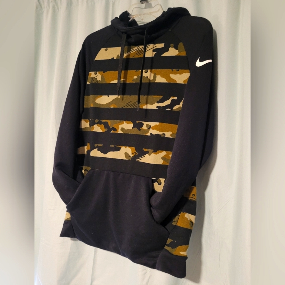 Nike dryfit hoodie